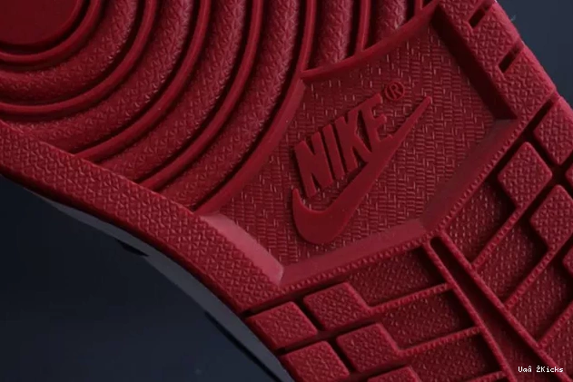 Jordan Cozy 317 Toe 1 555088-125 Retro Black 0801